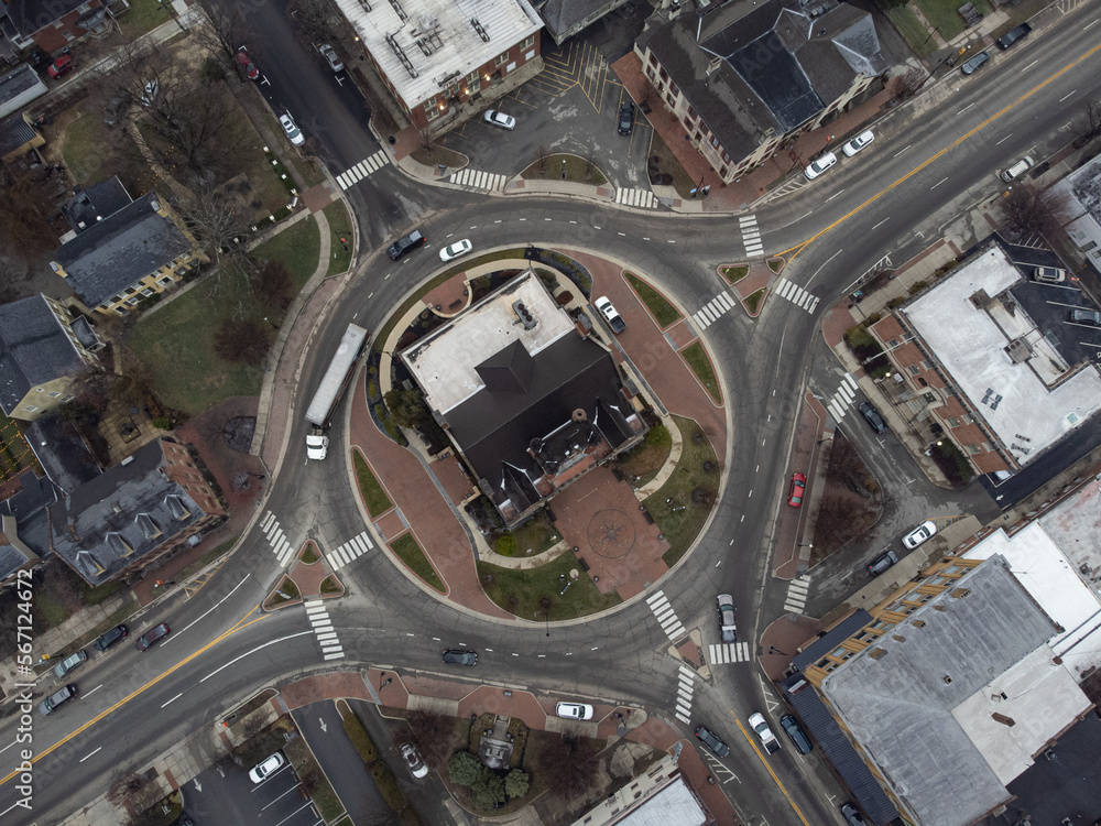 Foto de Aerial view of the roundabout surrounding the historic Nelson