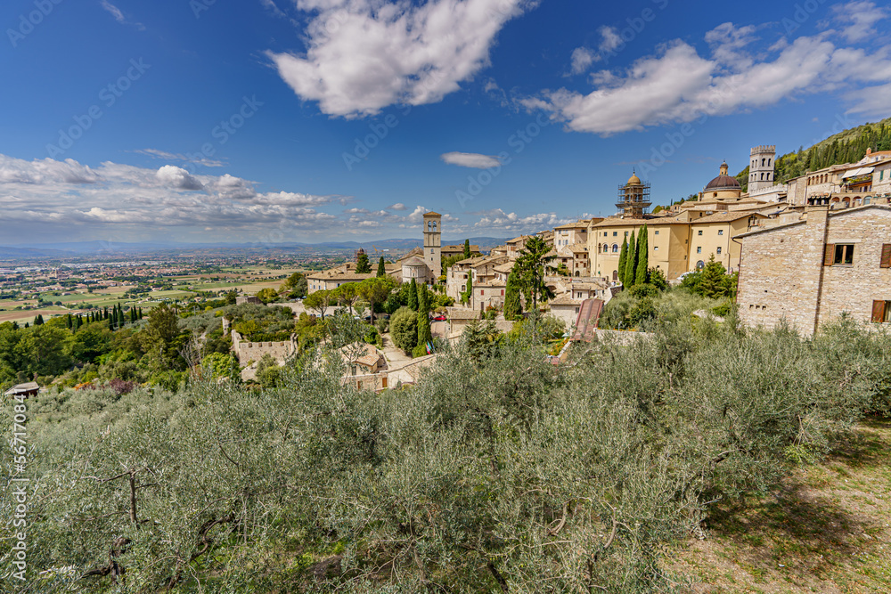Obraz premium View of the historic town situated on a steep mountain slope
