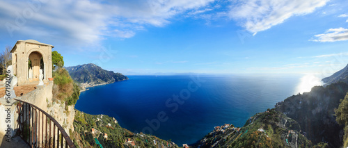 Fototapeta Naklejka Na Ścianę i Meble -  Sea view from Villa Cimbrone terrace (Ravello, Amalfi coast, Italy). Panorama. There is some sun flare effect. 