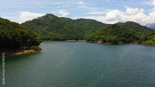 Wallpaper Mural Tropical landscape: mountains and jungle hills with lake. Victoria Reservoir, Sri Lanka. Torontodigital.ca