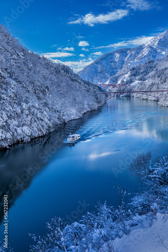 庄川峡遊覧船 富山県砺波市庄川町
