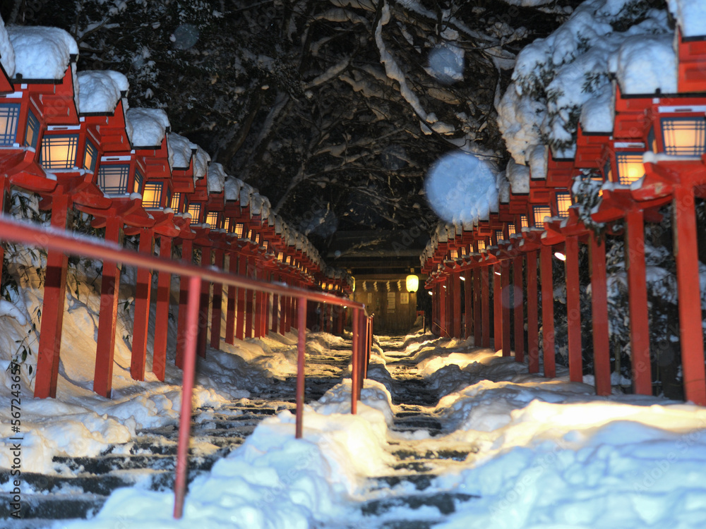 Naklejka premium 貴船神社 雪景色