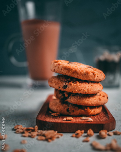 chocolate chip cookies