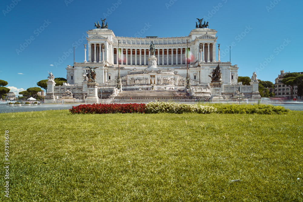 The Victor Emmanuel II National Monument (Monumento Nazionale a Vittorio Emanuele II), Altare della Patria (Altar of the Fatherland). Large national monument.
