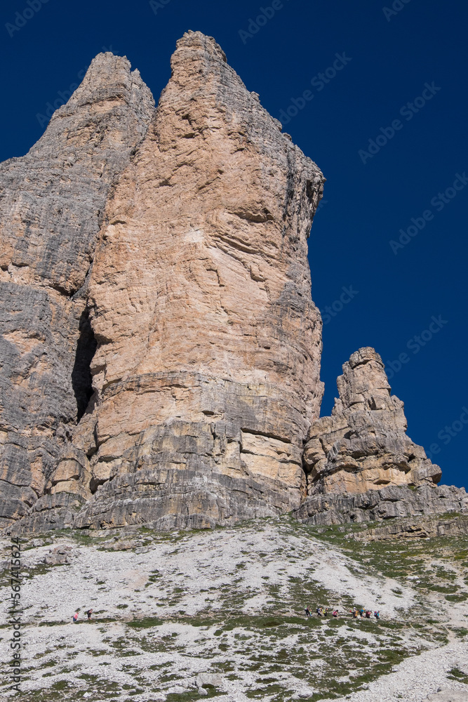 Formaciones rocosas de las Tres Cimas en la Dolomitas de Auronzo, en el norte de Italia 