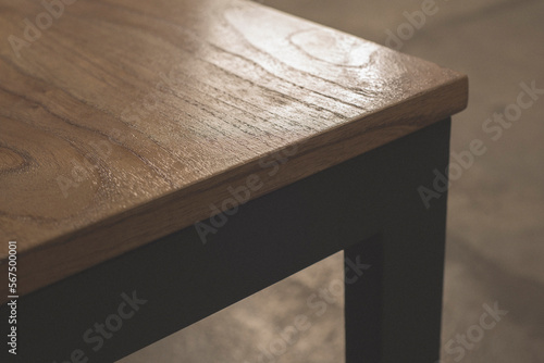 Detalle mesa madera