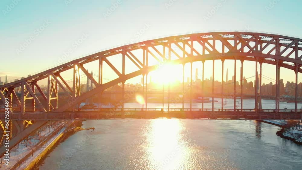Astoria Bridge in New York City. Skyline of New York from Astoria, Queen. Sunset in New York City from Hellsbridge Astoria Bridge in New York City. Skyline of New York from Astoria, Queen. Sunset in New York City from Hellsbridge