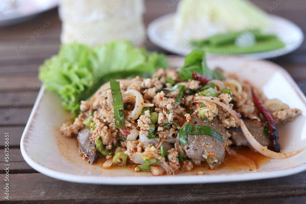 Spicy Minced Pork Salad (Larb Moo) Spicy Minced Pork Salad (Larb Moo)