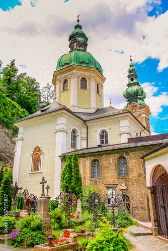 Obraz na płótnie Salzburg medieval old town towers and domes at autumn, Salzburger land, Austria w salonie