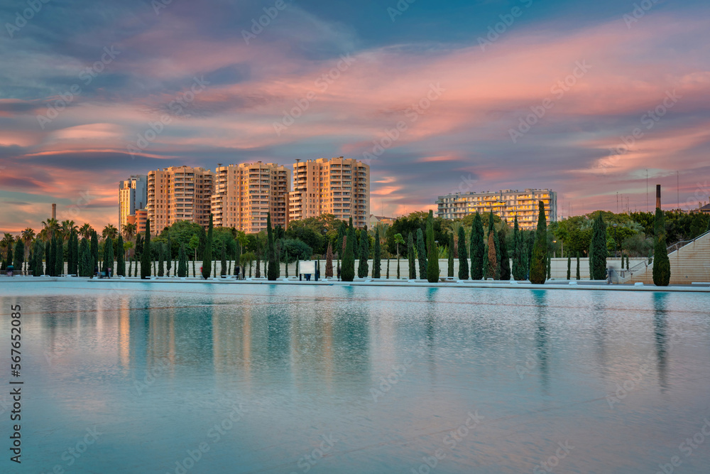 Fototapeta premium Beautiful architecture in the Valencia city at sunset, Spain