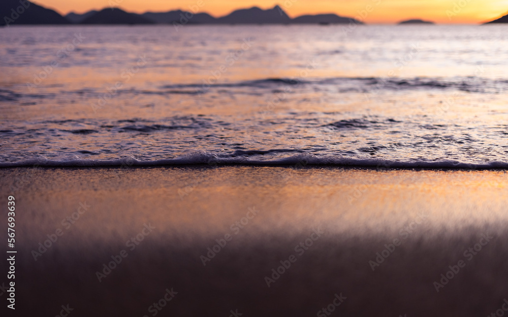 Obraz premium sunset on the beach