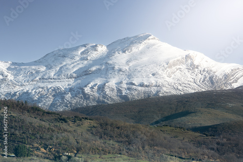 montañas en invierno © FJCrego