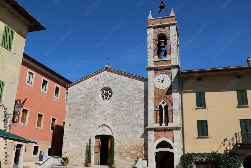 Chiesa della Madonna di Vitaleta in San Quirico d'Orcia, Tuscany Italy