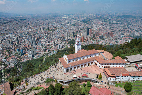 Paisaje urbano de la ciudad de Bogotá, capital de colombia