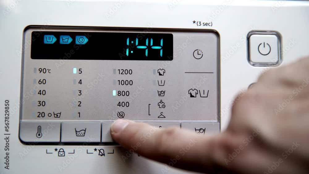 Set the spin speed of the drum at the end of the washing process in the home washer-dryer. Set the spin speed of the drum at the end of the washing process in the home washer-dryer.