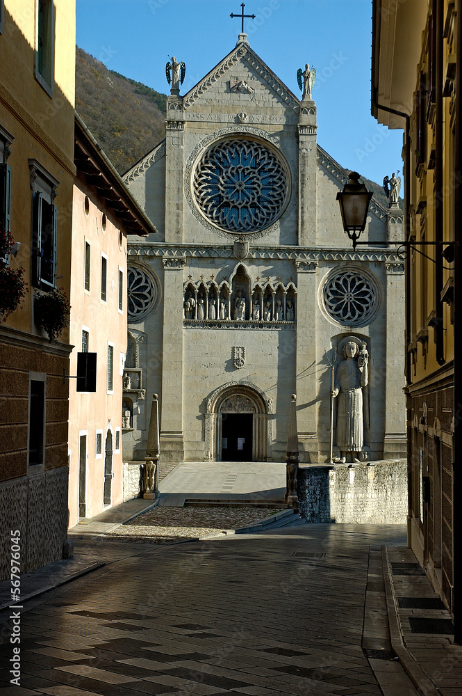 Gemona, Udine. Facciata del Duomo di Santa Maria Assunta