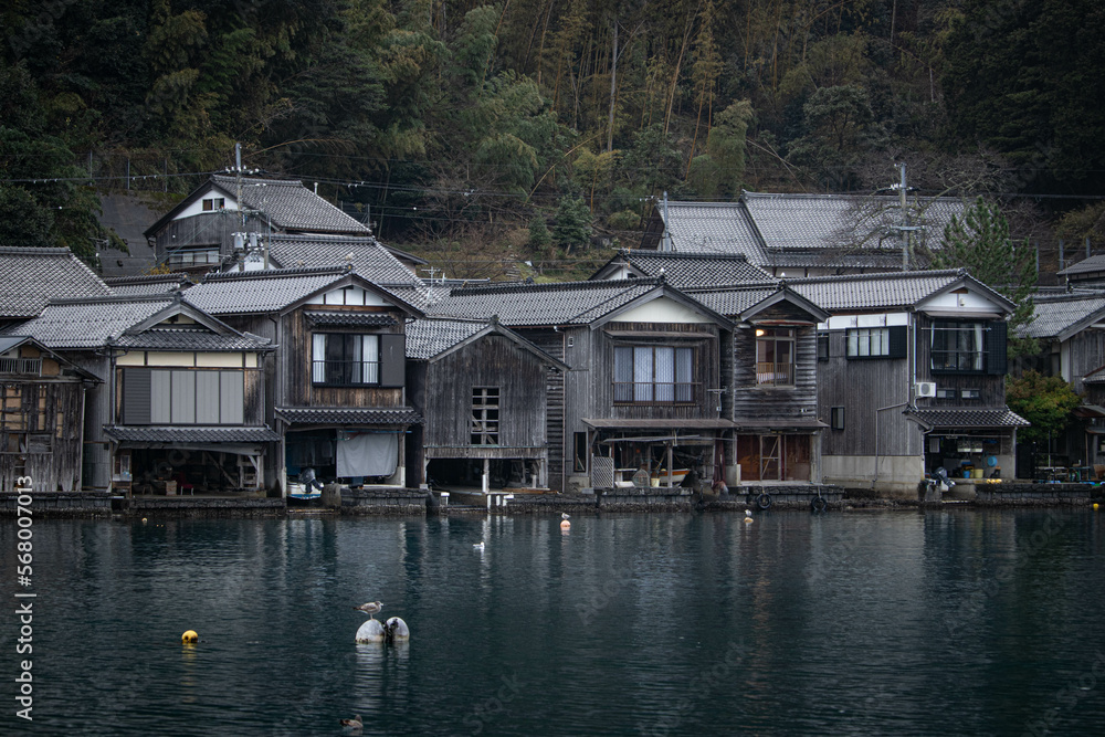 Fototapeta premium 伊根の舟屋