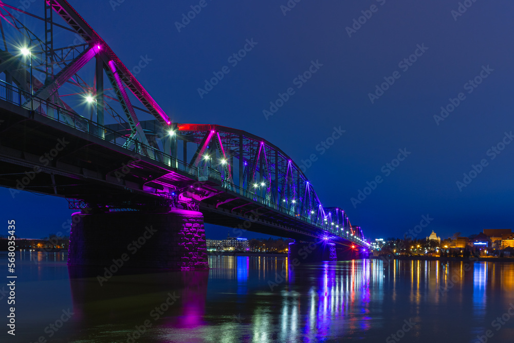 Most w Toruniu.