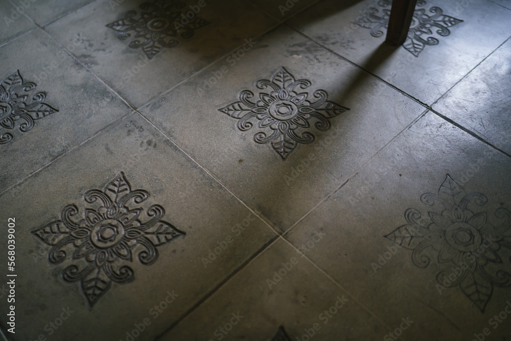 Obraz premium Decorative cement engraving floor in dark grey colour