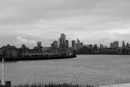 Black & White Architecture and Lifestyle in London - Canary Wharf - 