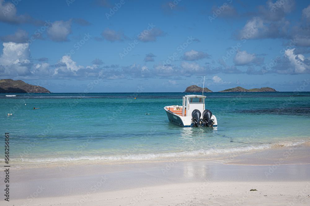 Φωτογραφία Eden Rock and the bay at Saint-Jean on the French Caribbean island of St Barth (