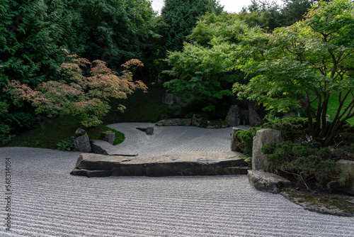Canvas Print A traditional Japanese rock garden.