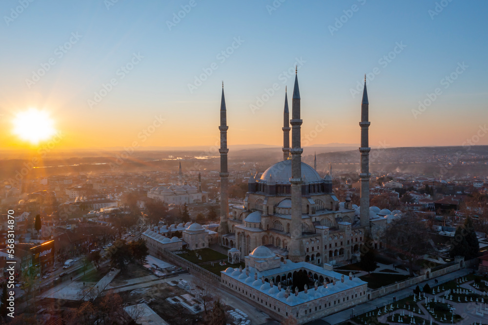Obraz premium Selimiye Mosque exterior view in Edirne City of Turkey. Edirne was capital of Ottoman Empire.