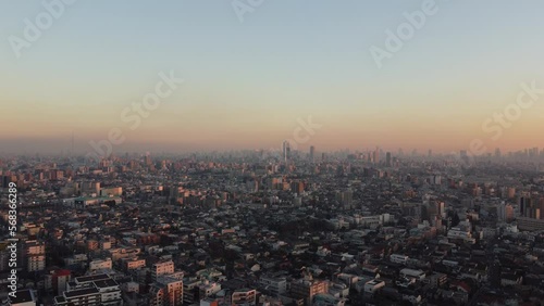 板橋区上空空撮　夕日の市街地