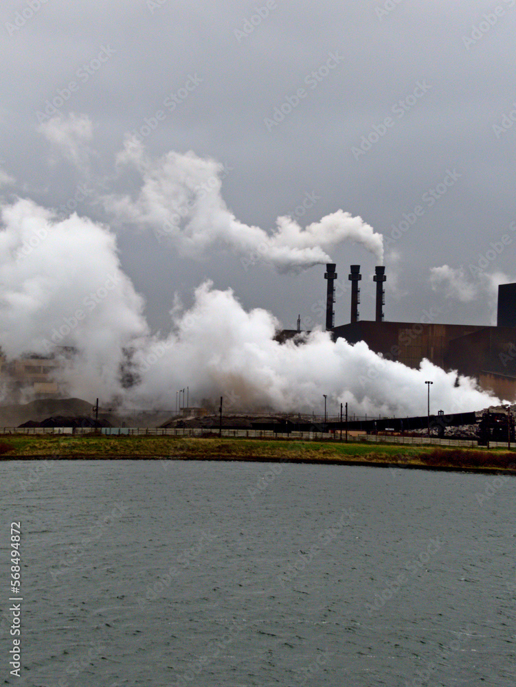 January 2023, Dunkerque - Winter walk on the Break dam - View on an industrial site
January 2023, Dunkerque - Winter walk on the Break dam - View on an industrial site