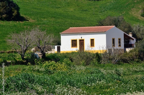 Casa aislada en las afueras de Aljezur, Portugal