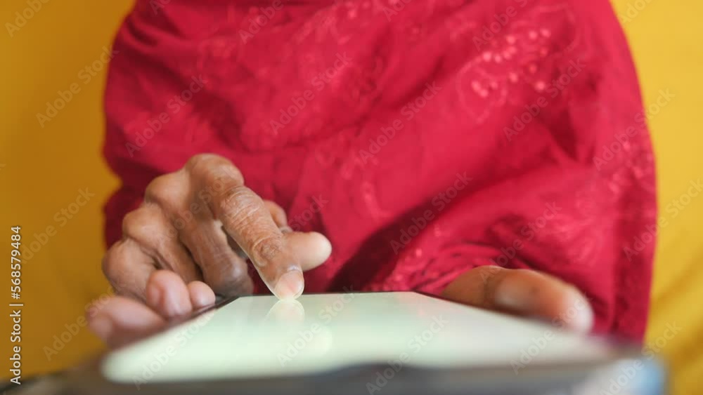 senior women hand using smart phone close up senior women hand using smart phone close up