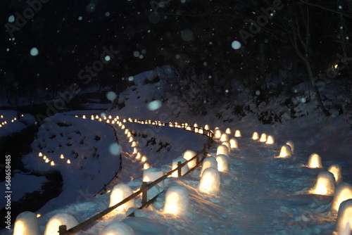 湯西川温泉かまくら祭