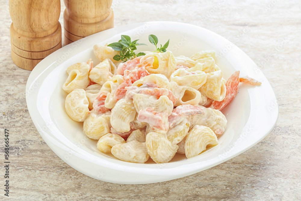 Pasta with salmon and cream cheese Pasta with salmon and cream cheese