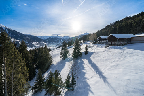 Obraz na płótnie Snow mountains landscape