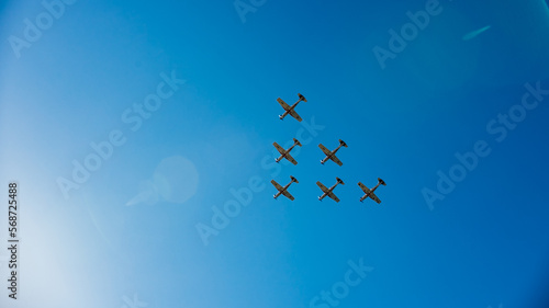 Airplanes in Sky © Angelo