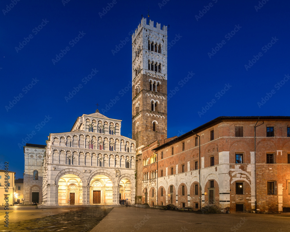 Lucca cathedral during the blue hour