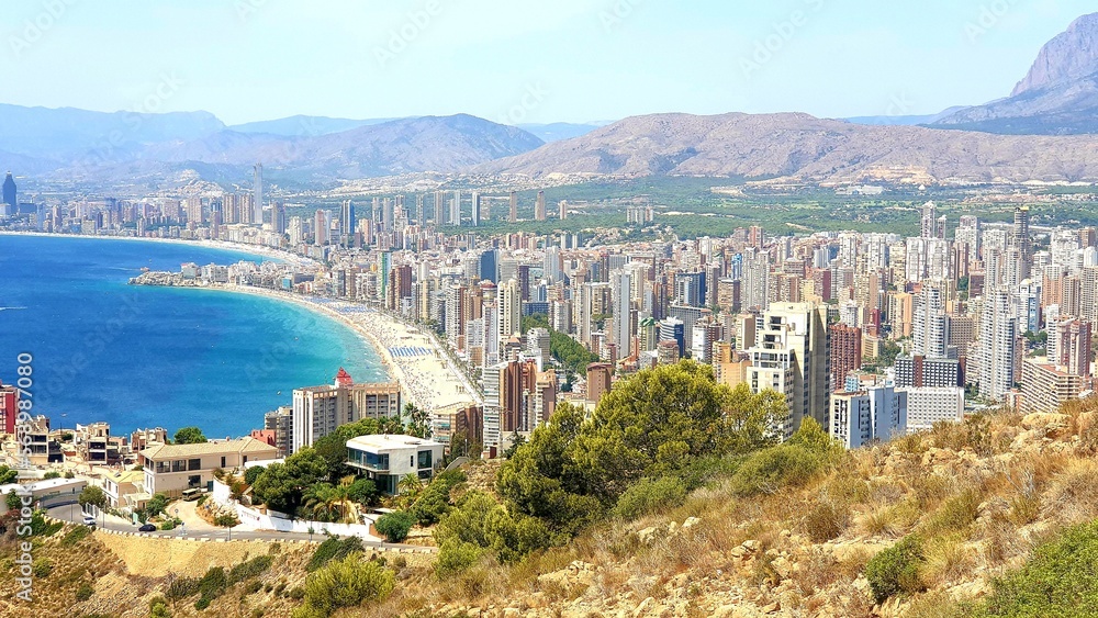 Fototapeta premium View of Benidorm from the top of the hill