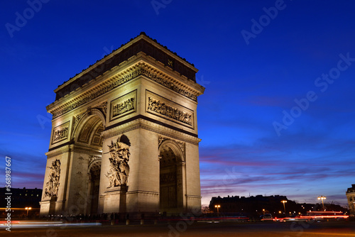 Paris, France. Arc de Triomphe at dusk. February 5, 2023. © Nekobus