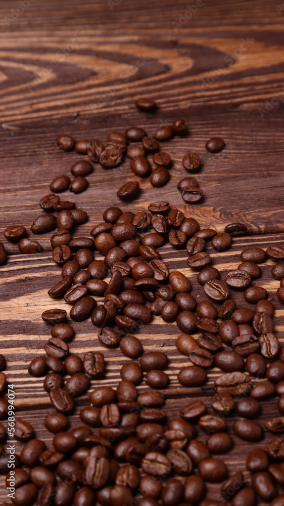 Roasted coffee beans, dark seed Roasted coffee beans, dark seed