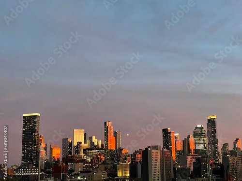 Sunset Long Island City  NYC Skyline