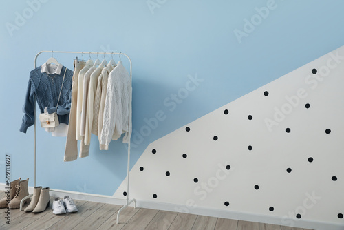 Modern clothing rack with s...