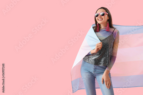 Young woman in sunglasses w...