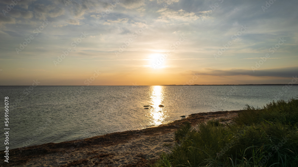 Sonnenuntergang an der Küste Dänemarks