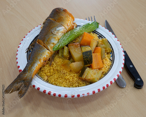 Couscous tunisien et couscous poisson photo