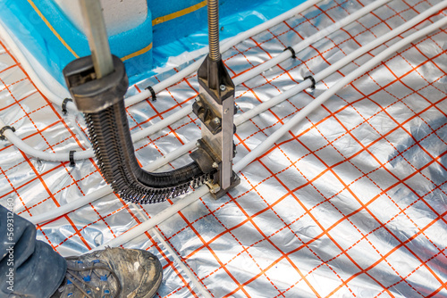 staple tacker gun for underfloor heating pipes