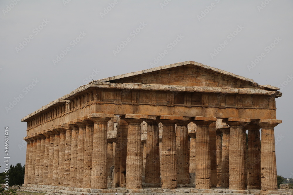 Fototapeta premium Temple of Poseidon in Paestum, Campania Italy