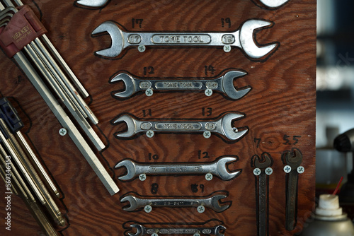 Tools for assembly and repair 
