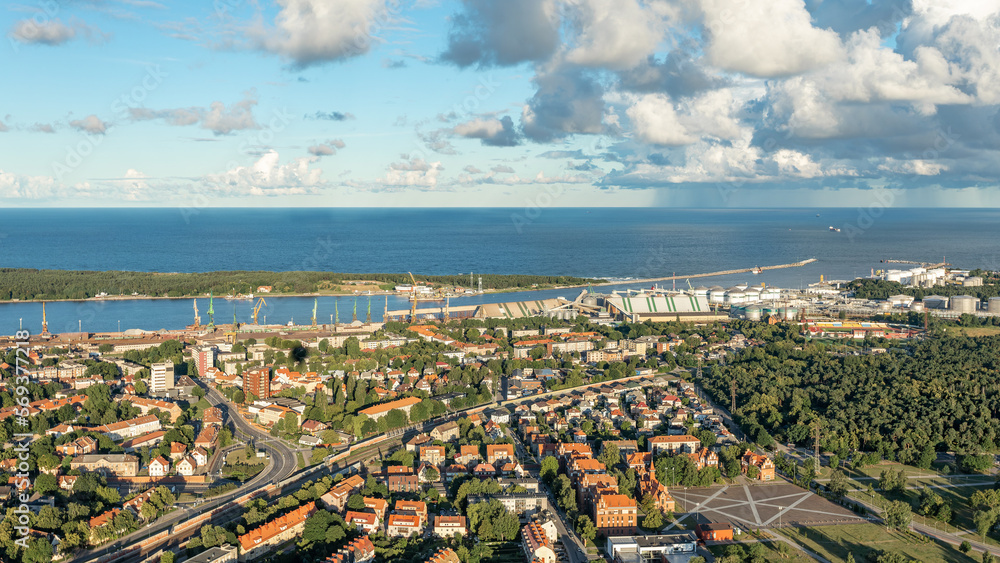 The port of Klaipeda from above, the gate of the Baltic Sea and the old town can be seen