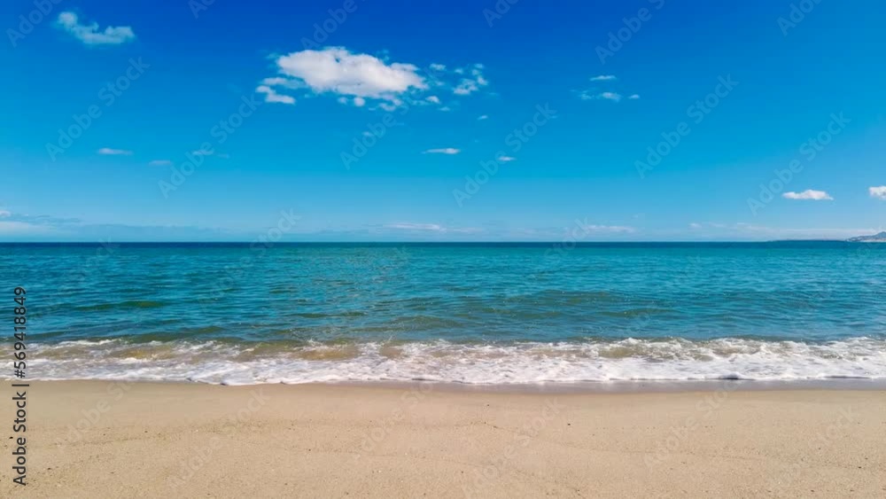 Sea waves are coming to the shore Sea waves are coming to the shore