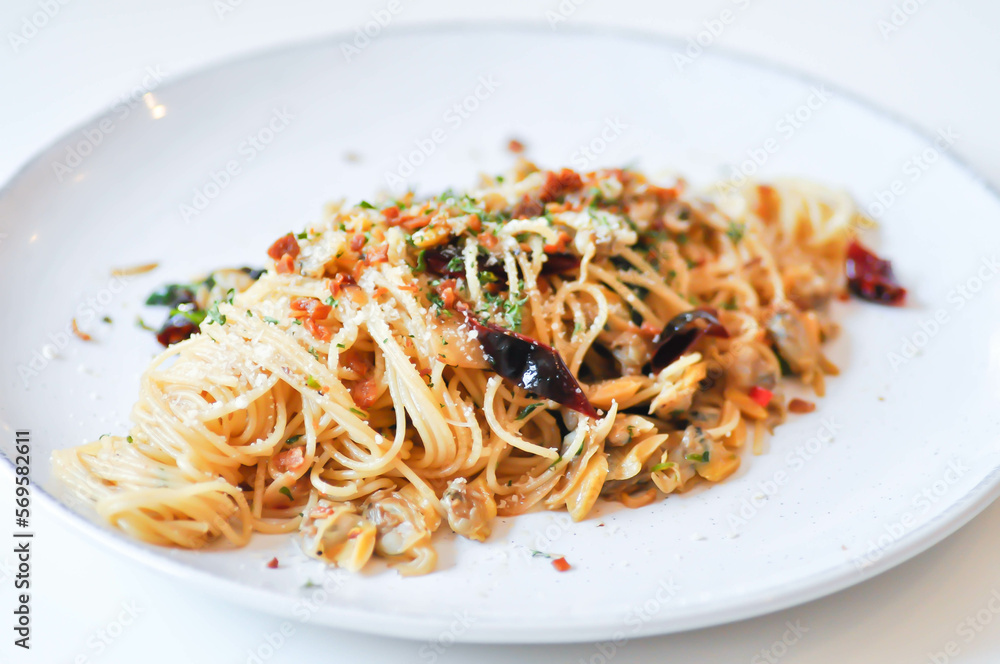pasta or spicy pasta or spicy spaghetti  ,Spaghettini with Garlic and Dried Chili or dried chili spaghetti